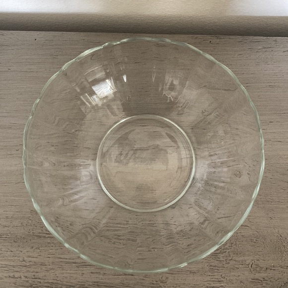 Vintage arcroc Swirled Serving Bowl - Picture 2 of 6